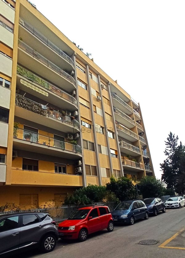 appartamento in affitto a Palermo in zona San Lorenzo