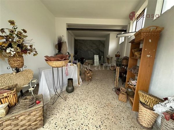 negozio in affitto a Palermo