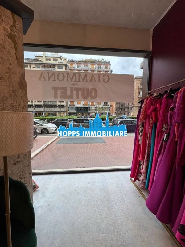 locale commerciale in affitto a Palermo in zona Libertà