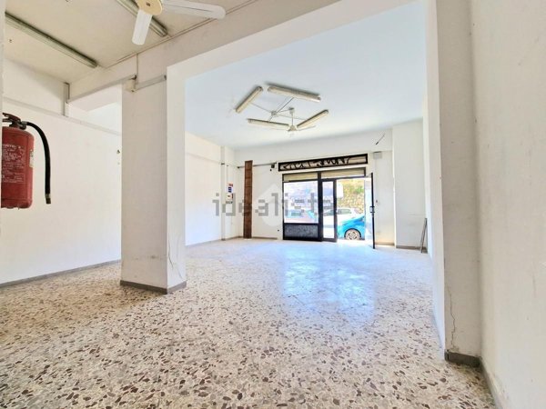 locale di sgombero in affitto a Palermo in zona Libertà
