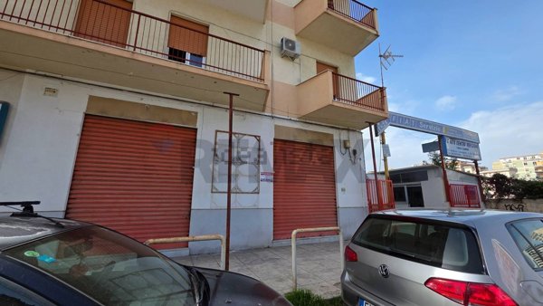locale commerciale in affitto a Palermo in zona Oreto