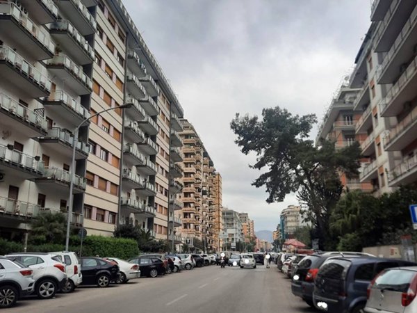 appartamento in affitto a Palermo in zona Politeama