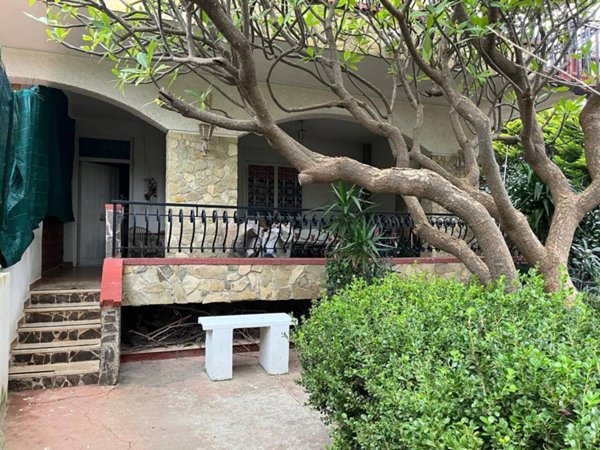casa indipendente in affitto a Palermo in zona Addaura