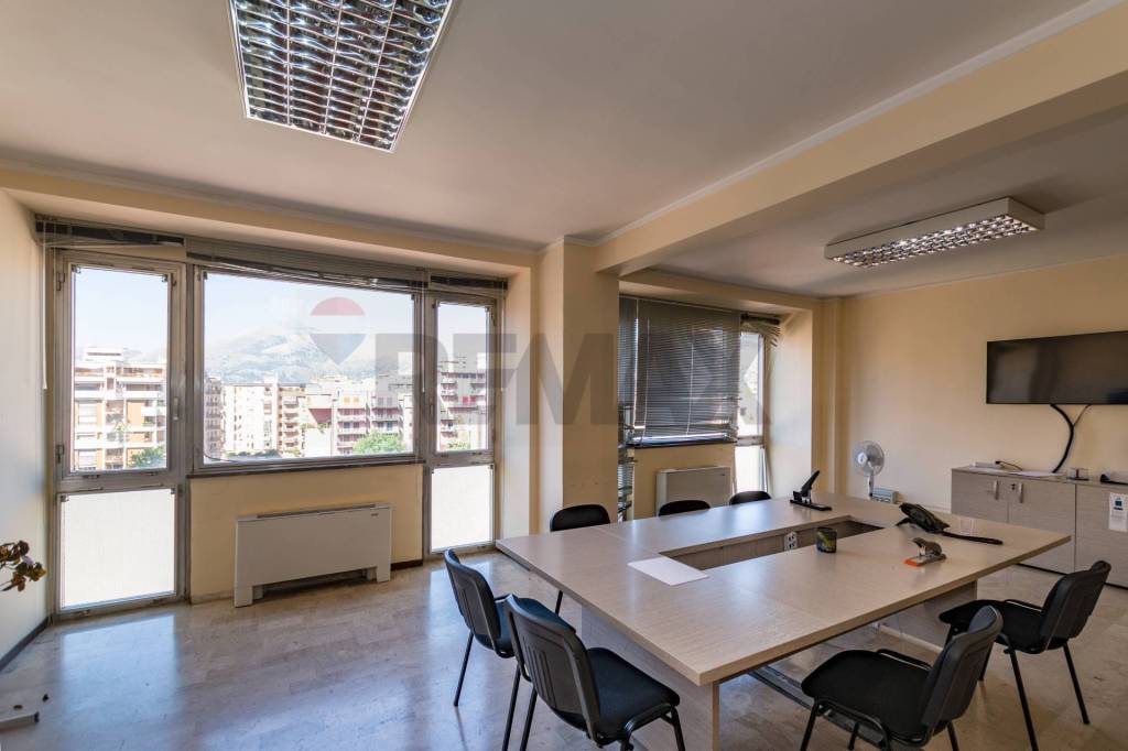 ufficio in affitto a Palermo