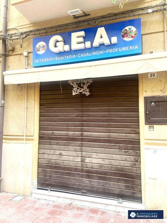 negozio in affitto a Palermo in zona Libertà