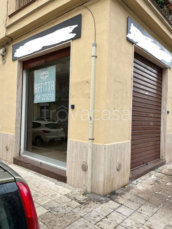 negozio in affitto a Palermo in zona Malaspina/Palagonia