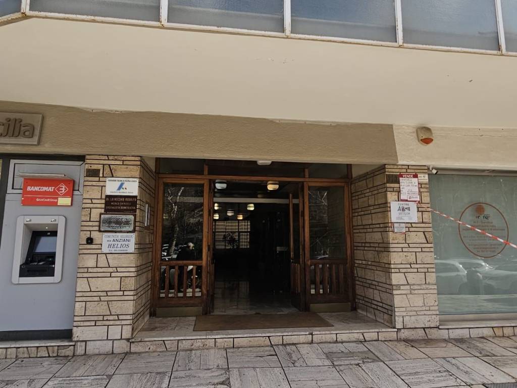 ufficio in affitto a Palermo in zona Libertà