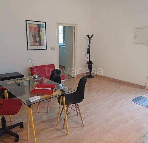 ufficio in affitto a Palermo in zona Malaspina/Palagonia