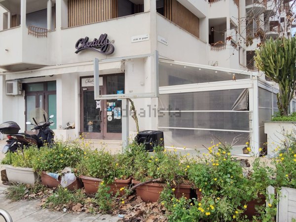 locale commerciale in affitto a Palermo in zona Resuttana