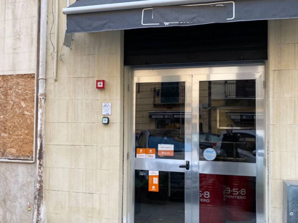 negozio in affitto a Palermo in zona Centro storico