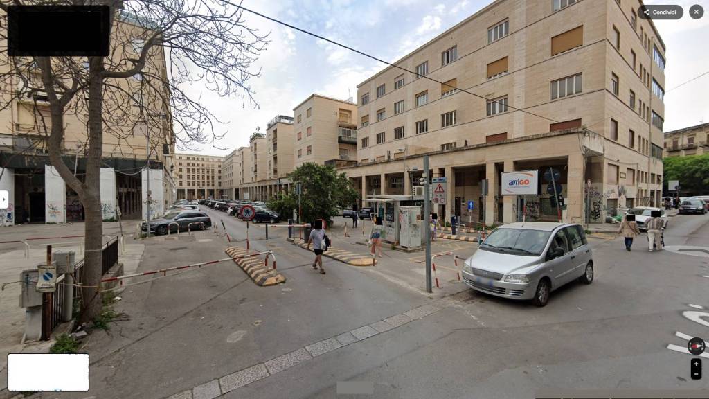 locale commerciale in affitto a Palermo in zona Politeama