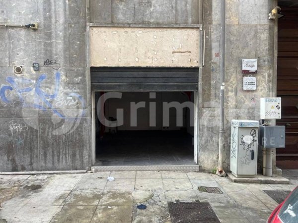 locale di sgombero in affitto a Palermo