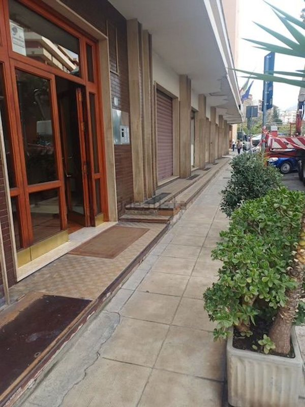 ufficio in affitto a Palermo in zona Calatafimi / Cuba