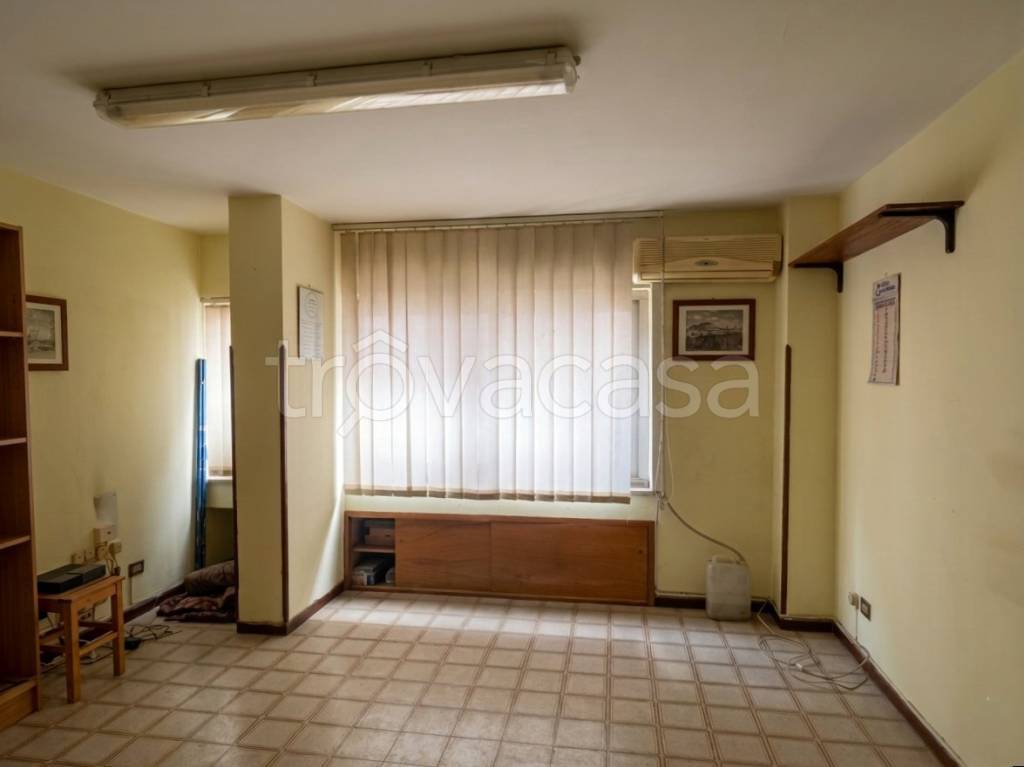 ufficio in affitto a Palermo in zona Libertà