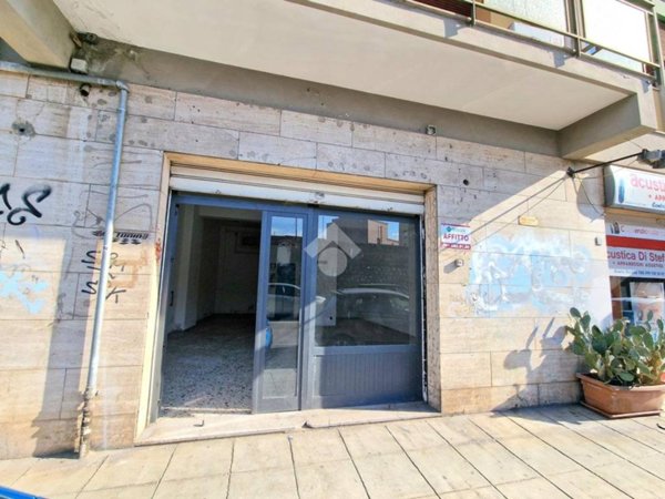 locale commerciale in affitto a Palermo in zona Malaspina/Palagonia