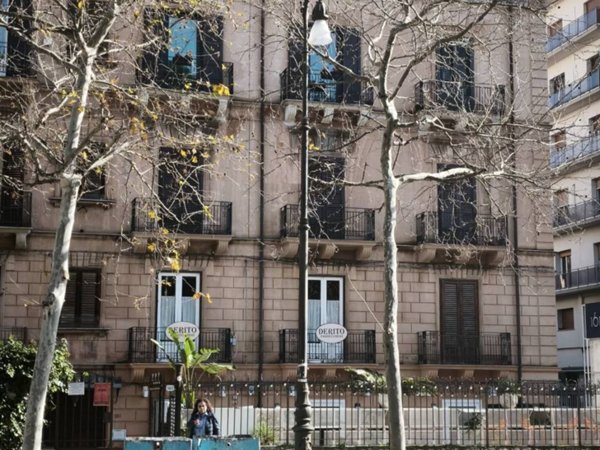 negozio in affitto a Palermo in zona Libertà