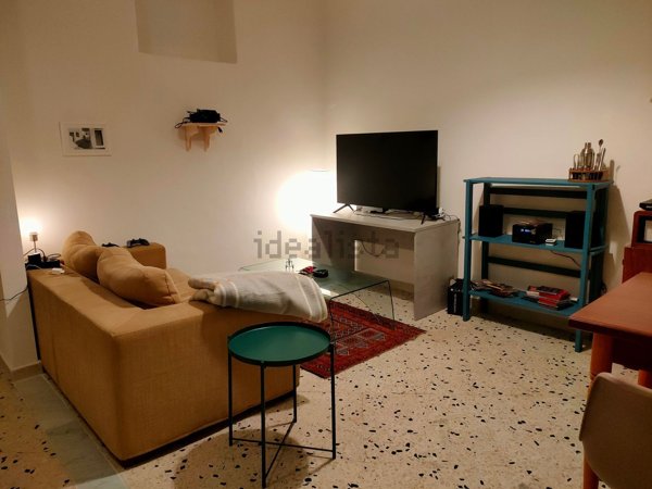 casa indipendente in affitto a Palermo in zona Zisa