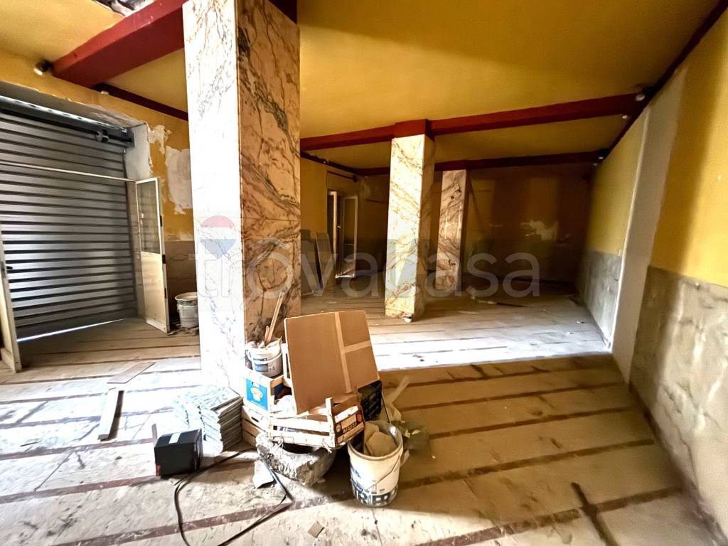 negozio in affitto a Palermo in zona Centro storico