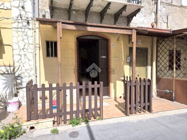 appartamento in affitto a Palermo in zona Zisa