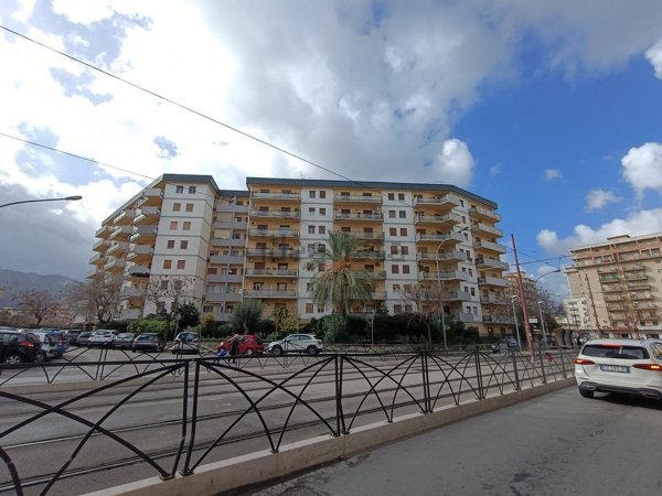 appartamento in affitto a Palermo in zona Settecannoli
