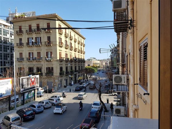 appartamento in affitto a Palermo in zona Politeama