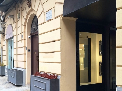 negozio in affitto a Palermo in zona Libertà