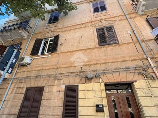 appartamento in affitto a Palermo in zona Montegrappa / Santa Rosalia
