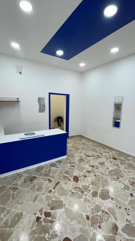 negozio in affitto a Palermo