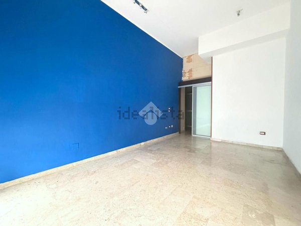 locale commerciale in affitto a Palermo in zona Libertà