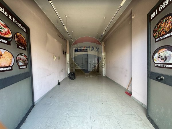 locale commerciale in affitto a Palermo in zona Malaspina/Palagonia