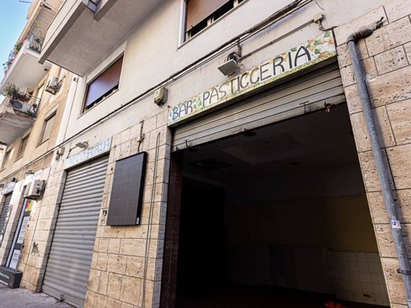 negozio in affitto a Palermo in zona Calatafimi / Cuba