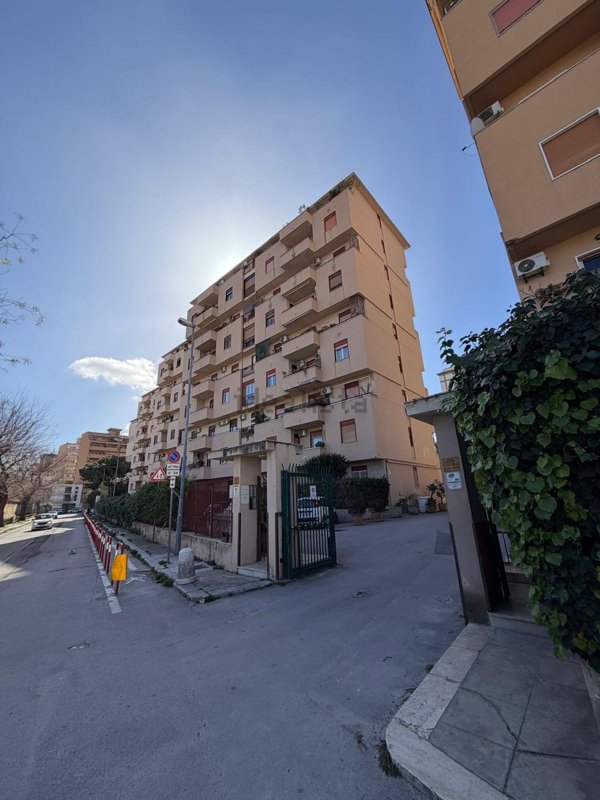 appartamento in affitto a Palermo in zona Libertà