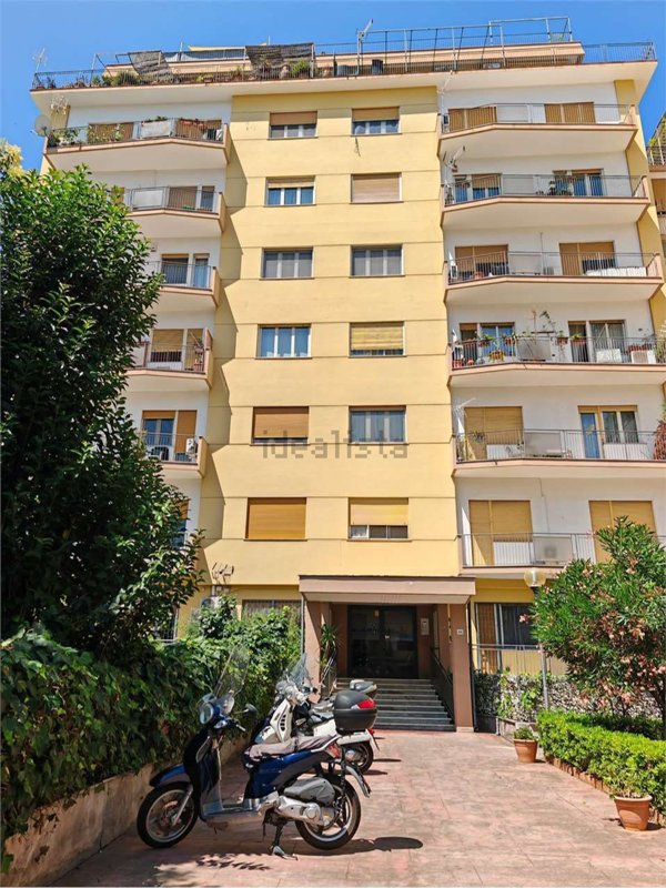 ufficio in affitto a Palermo in zona Malaspina/Palagonia