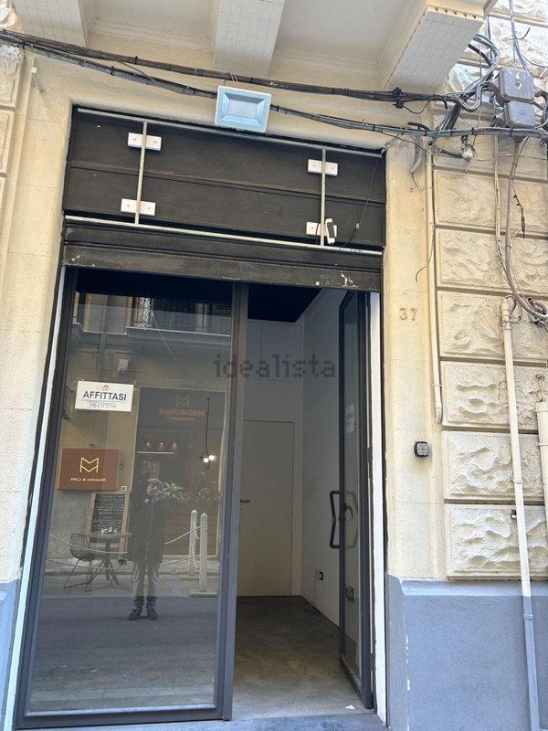 locale commerciale in affitto a Palermo in zona Libertà