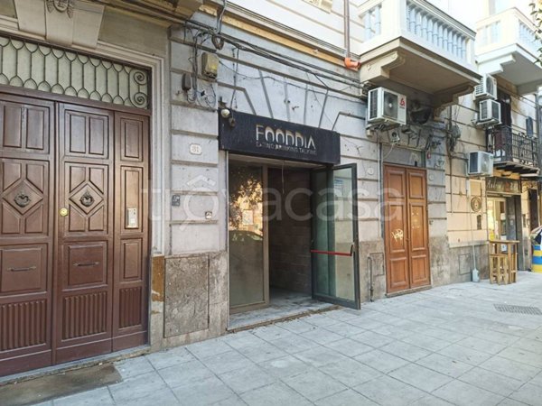 negozio in affitto a Palermo in zona Libertà