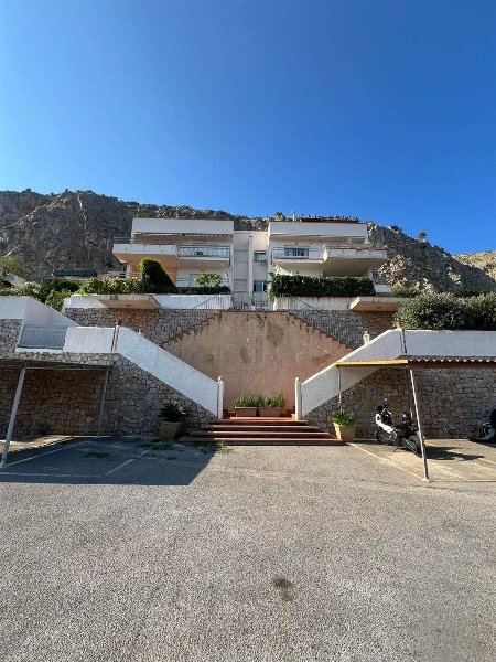 appartamento in affitto a Palermo in zona Mondello