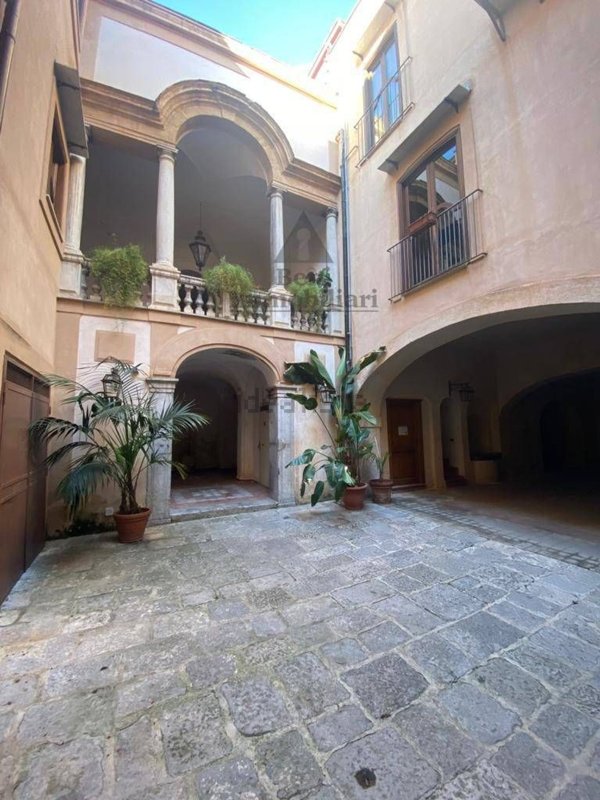 appartamento in affitto a Palermo in zona Centro storico