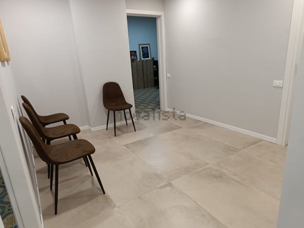 ufficio in affitto a Palermo in zona Libertà