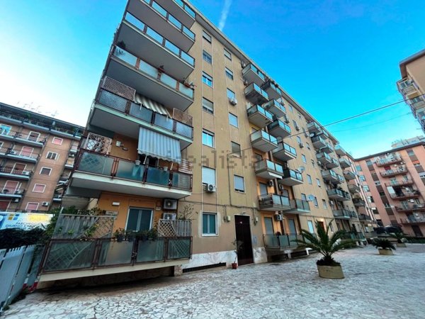 appartamento in affitto a Palermo in zona Uditore