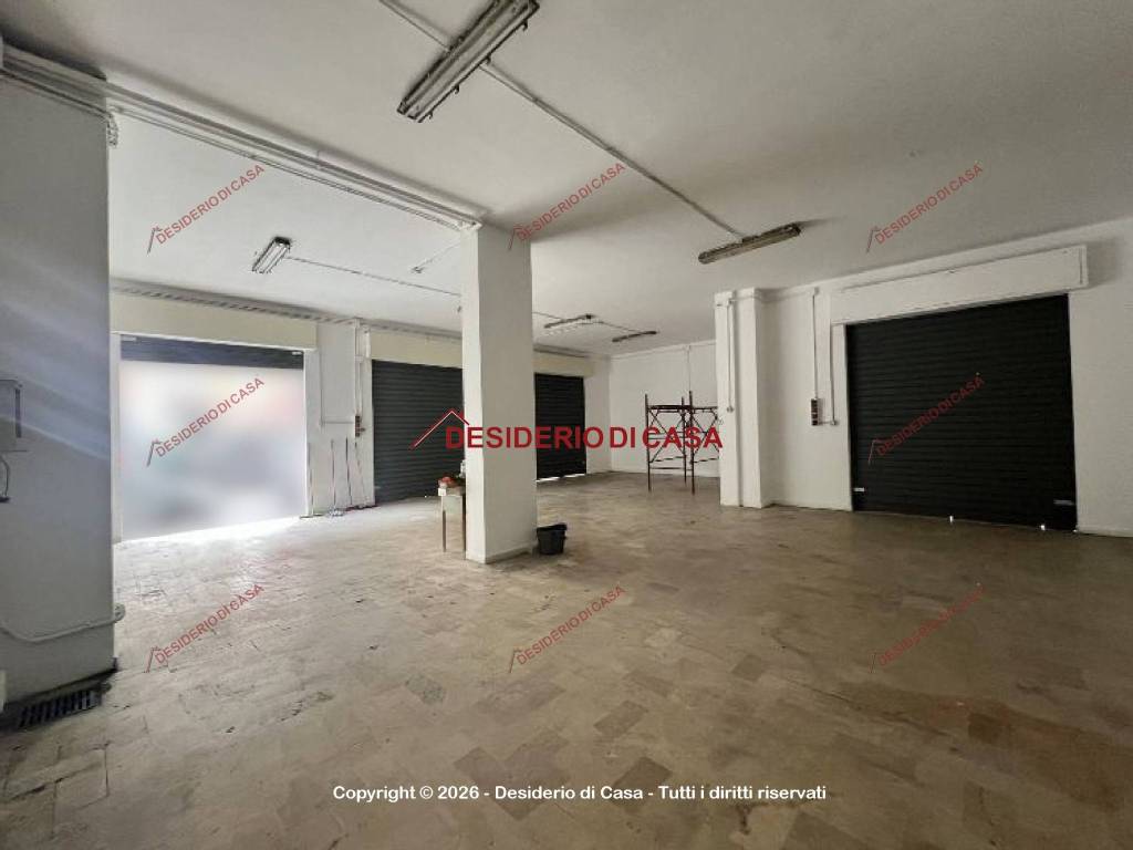 locale commerciale in affitto a Palermo in zona Malaspina/Palagonia