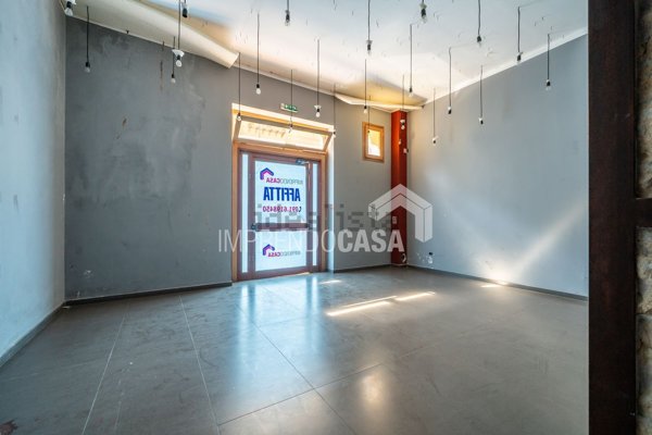 locale commerciale in affitto a Palermo in zona Libertà