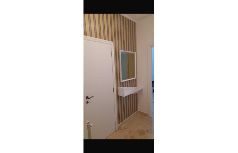 camera singola in affitto a Palermo in zona Montegrappa / Santa Rosalia