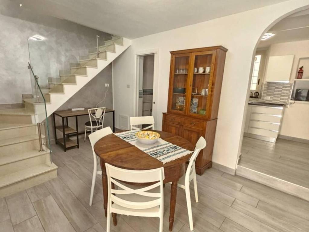 appartamento in affitto a Palermo in zona Mondello