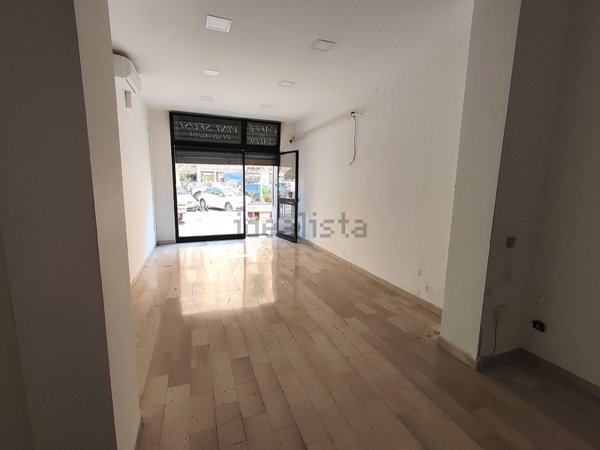 locale commerciale in affitto a Palermo in zona Resuttana