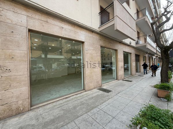 casa indipendente in affitto a Palermo in zona Libertà