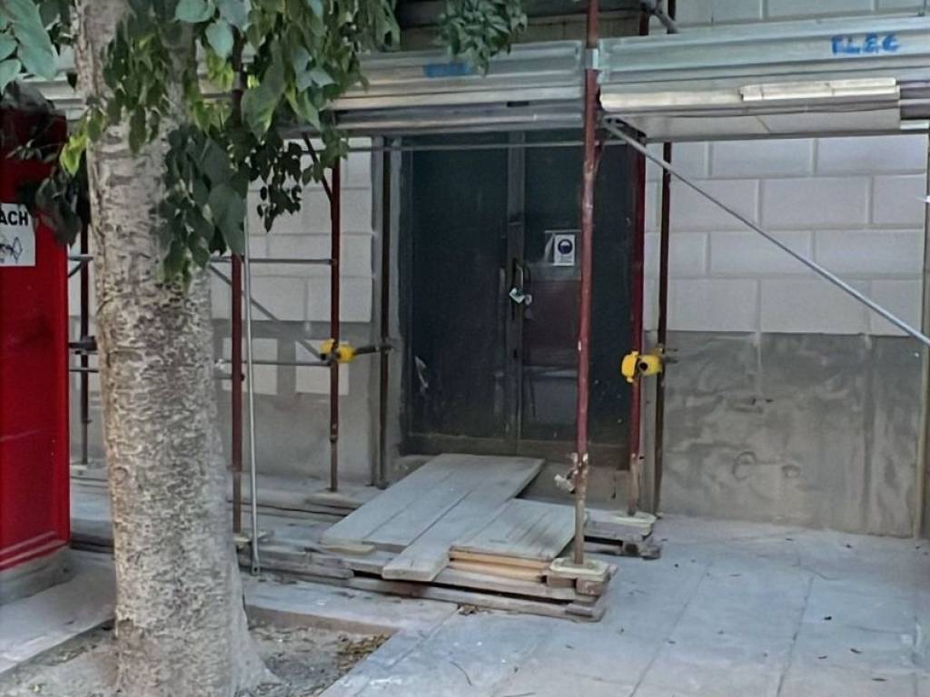 negozio in affitto a Palermo in zona Libertà