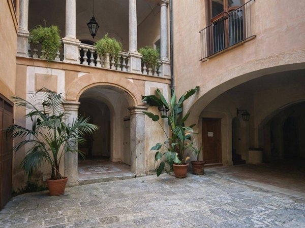 appartamento in affitto a Palermo in zona Centro storico