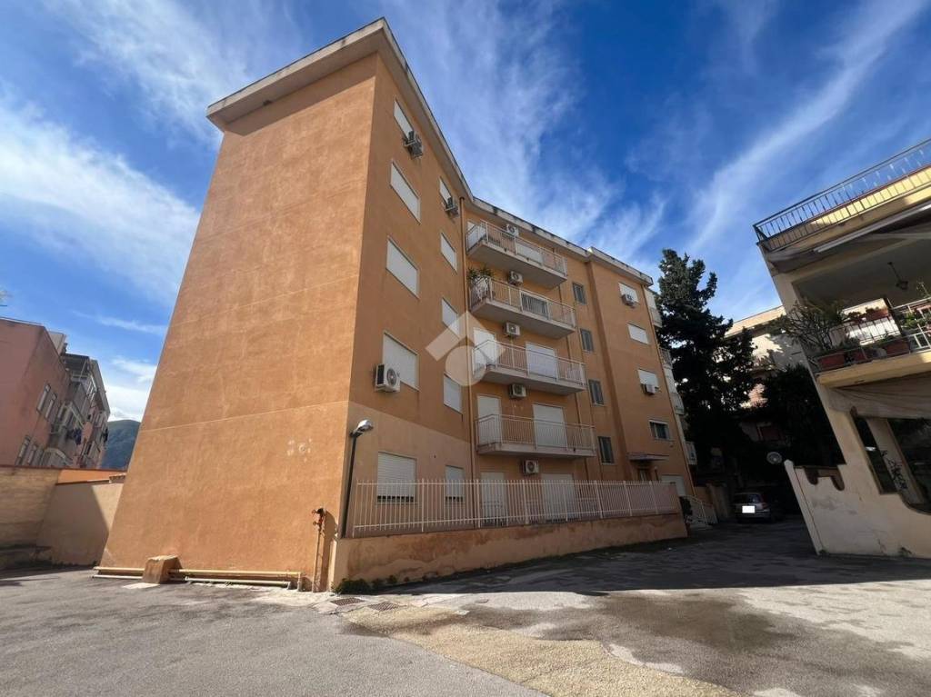 appartamento in affitto a Palermo in zona Croceverde