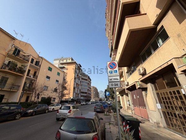 ufficio in affitto a Palermo