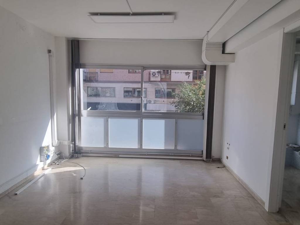 ufficio in affitto a Palermo in zona Libertà
